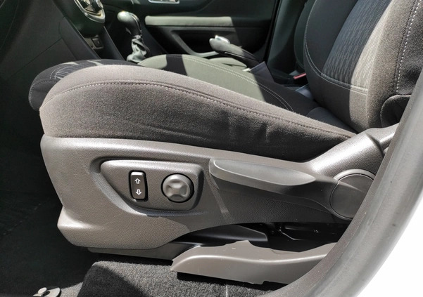 Opel Mokka cena 48500 przebieg: 155000, rok produkcji 2015 z Brzozów małe 704